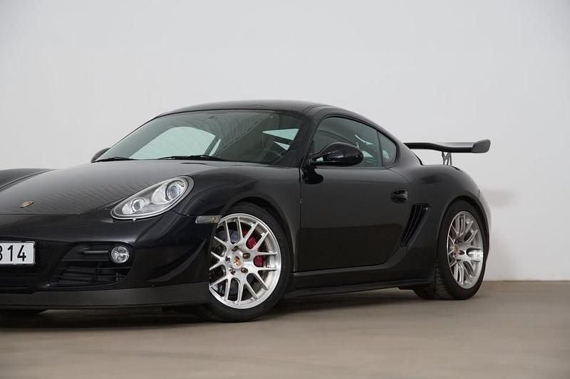 Begagnad Porsche Cayman S 320 HK (235 kW) 2011 Svart Sportkupé