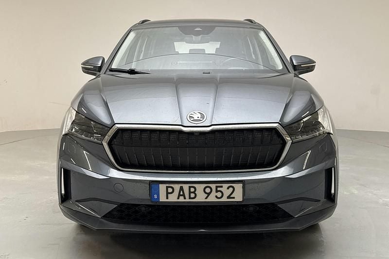 Begagnad Skoda Enyaq iV 150 kW (204 HK) 2022 Grå SUV