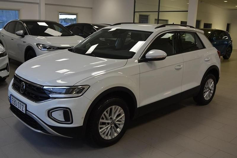Begagnad VW T-Roc Pro 151 HK (111 kW) 2023 Vit SUV