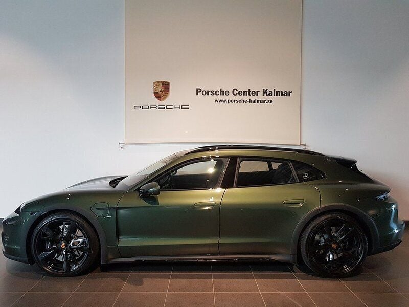 Okänd Begagnad 2022 Porsche Taycan Turbo Cross Turismo Sedan | 1 249 000 kr - Bild 1/4