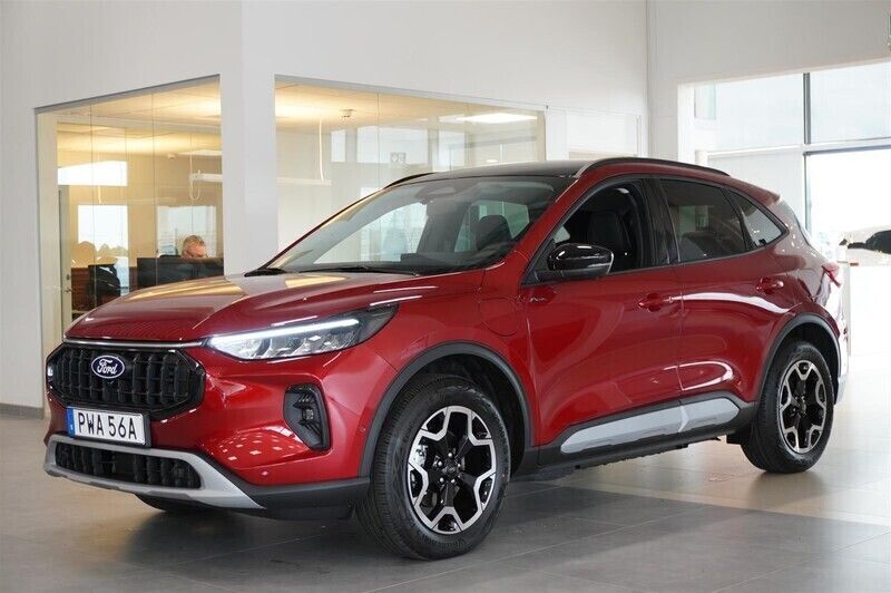 Okänd Begagnad 2024 Ford Kuga Business Edition SUV | 449 800 kr - Bild 1/4