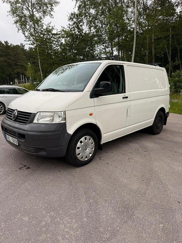 Vit Begagnad 2008 VW T5 Van | 47 000 kr (Bra pris) - Bild 1/4