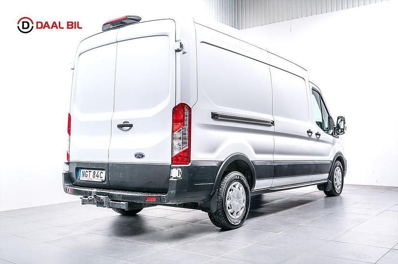 Begagnad Ford Transit 170 HK (125 kW) 2022 Vit Halvkombi