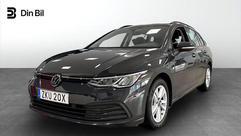 Begagnad VW Golf VIII 131 HK (96 kW) 2021 Grå Kombi