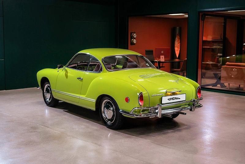Begagnad VW Karmann Ghia Karmann 54 HK (39 kW) 1968 Grön Sportkupé