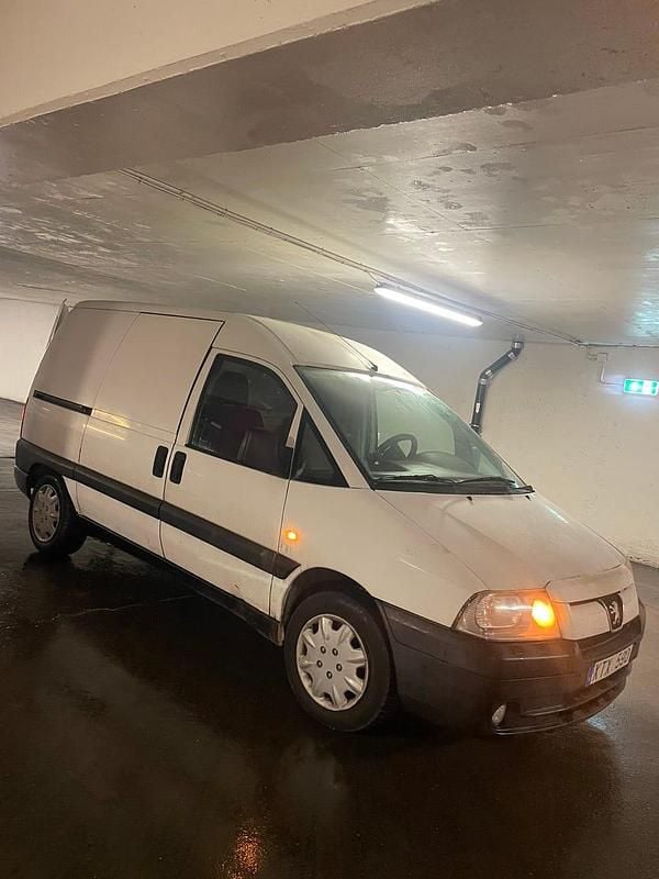 Begagnad Peugeot Expert 94 HK (69 kW) 2006 Van