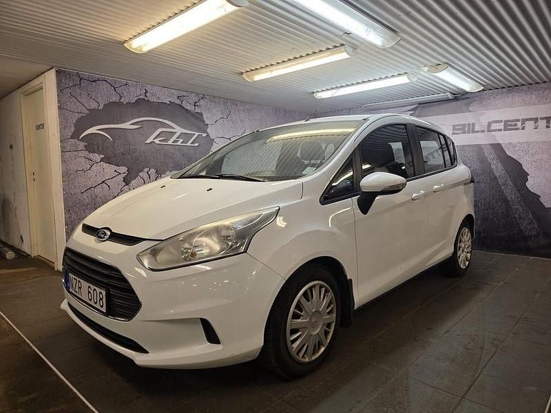 Begagnad Ford B-MAX Trend 101 HK (74 kW) 2014 Vit Minibuss