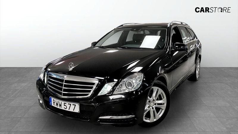 Svart Begagnad 2012 Mercedes E220 Avantgarde Kombi | 119 900 kr (Superpris) - Bild 1/4
