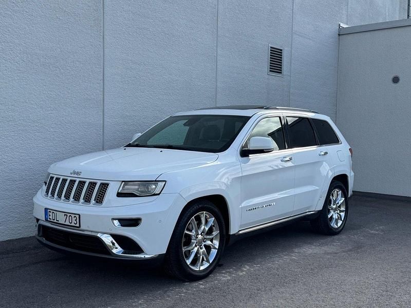 Vit Begagnad 2013 Jeep Grand Cherokee Summit SUV | 169 000 kr (Marknadspris) - Bild 1/4
