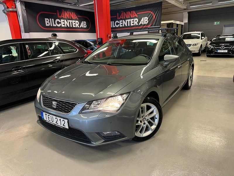 Grå Begagnad 2014 Seat Leon Style Halvkombi | 69 900 kr (Lite dyr) - Bild 1/4