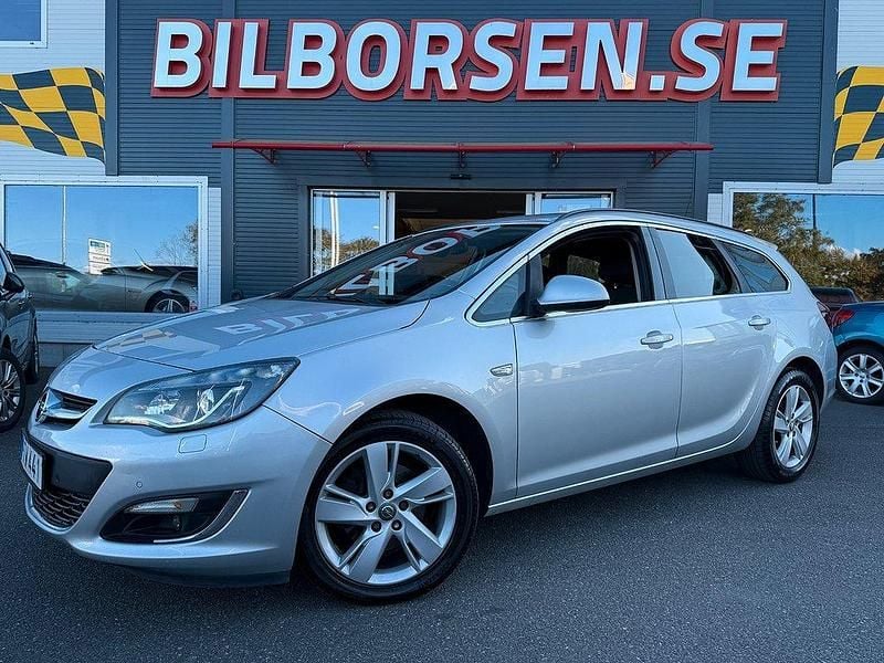 Silver Begagnad 2015 Opel Astra Sport Kombi | 69 000 kr (Marknadspris) - Bild 1/4