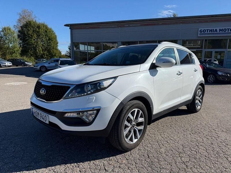 Vit Begagnad 2015 Kia Sportage SUV | 124 900 kr (Marknadspris) - Bild 1/1