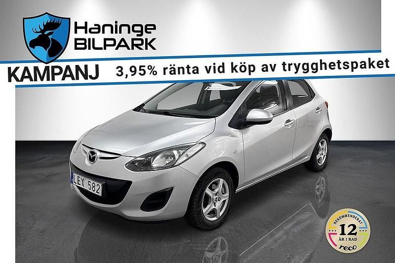 Grå Begagnad 2010 Mazda 2 Halvkombi | 49 995 kr (Lite dyr) - Bild 1/2
