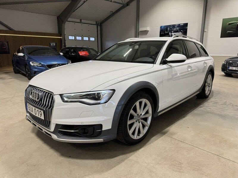 Vit Begagnad 2015 Audi A6 Allroad Kombi | 199 900 kr (Lite dyr) - Bild 1/4