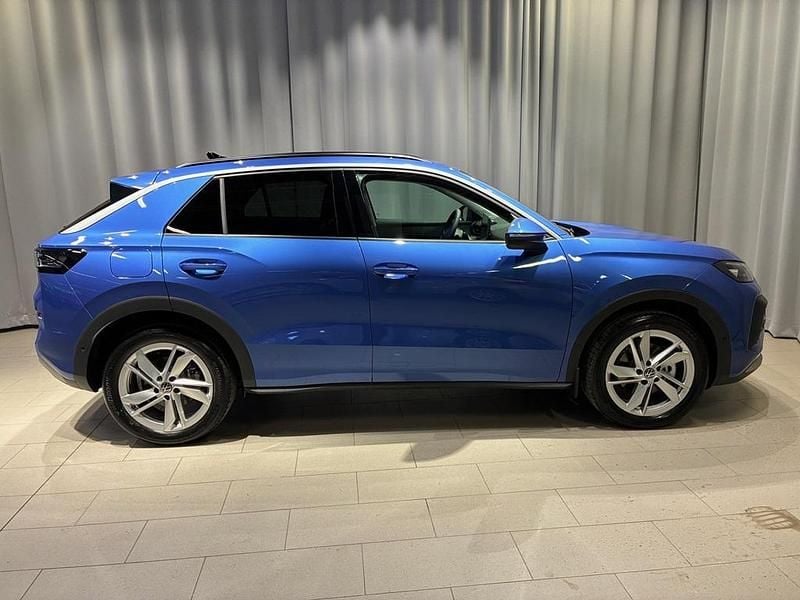 Ny VW T-Roc 150 HK (110 kW) 2026 Blå SUV