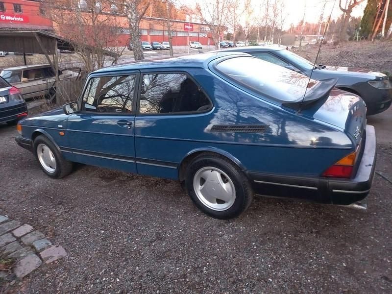 Begagnad Saab 900 128 HK (94 kW) 1991 Blå