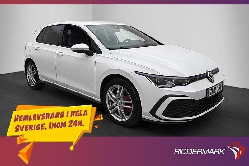 Begagnad VW Golf VIII GTE 245 HK (180 kW) 2020 Vit Halvkombi