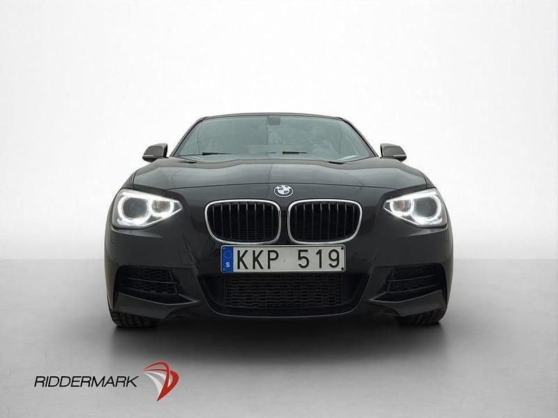 Begagnad BMW M135 M Sport 320 HK (235 kW) 2013 Svart Halvkombi