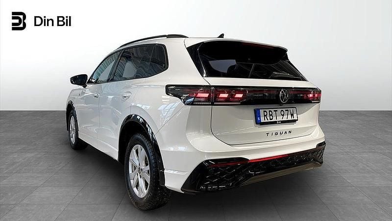 Begagnad VW Tiguan Style 193 HK (141 kW) 2025 Pure white SUV