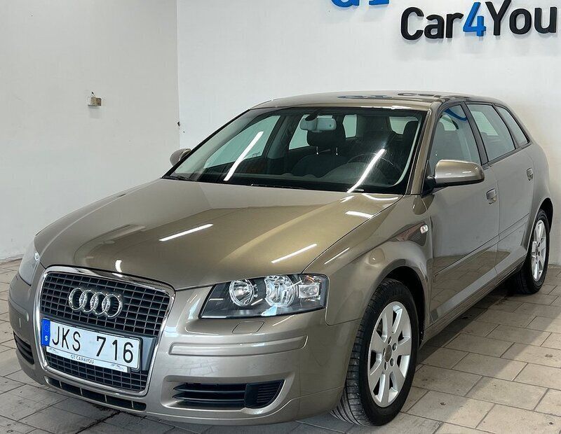 Ljusbrun Begagnad 2007 Audi A3 Sportback Attraction Halvkombi | 79 500 kr (Marknadspris) - Bild 1/4