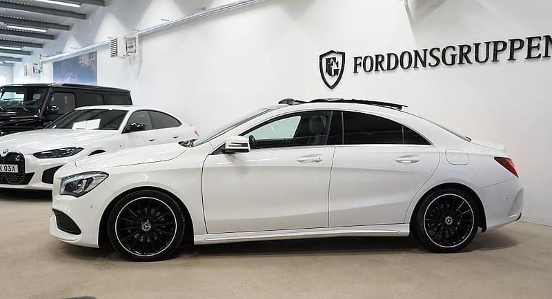 Begagnad Mercedes CLA200 AMG 156 HK (114 kW) 2017 Vit