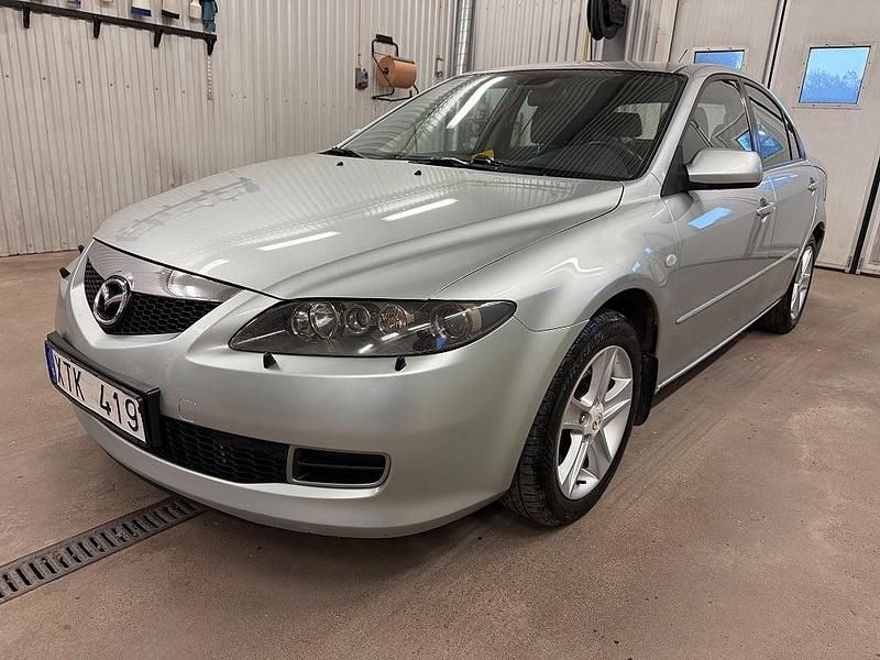Grå Begagnad 2006 Mazda 6 Inclusive Halvkombi | 39 500 kr (Marknadspris) - Bild 1/4