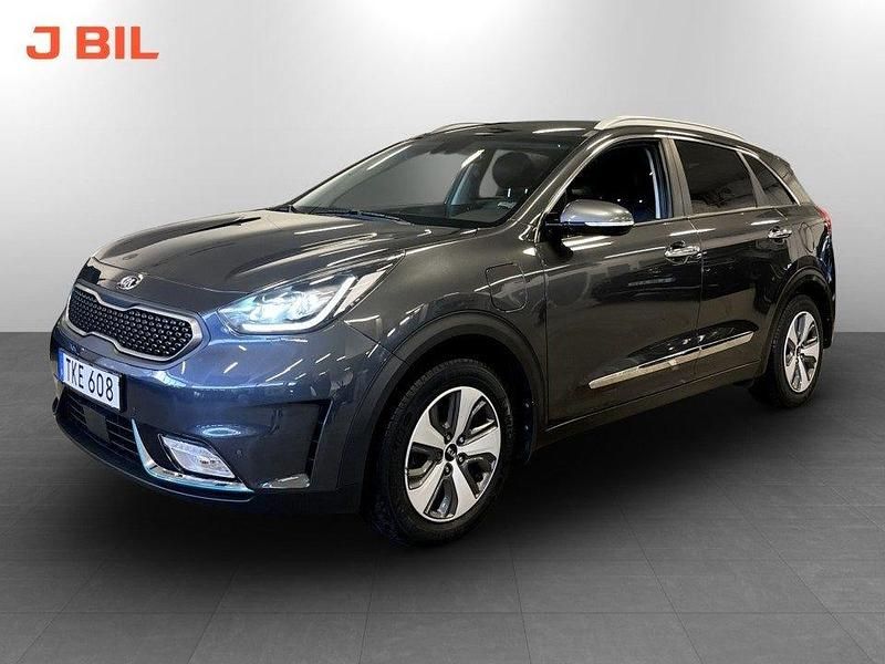 Begagnad Kia Niro Advance 141 HK (103 kW) 2018 Grå SUV