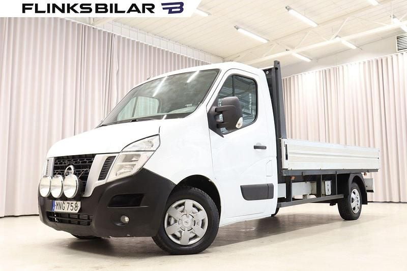 Vit Begagnad 2015 Nissan NV400 Van | 149 900 kr (Marknadspris) - Bild 1/4