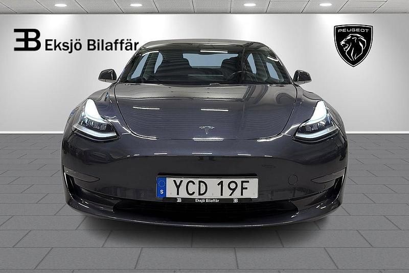 Begagnad Tesla Model 3 Long Range AWD 339 kW (462 HK) 2019 Grå Sedan