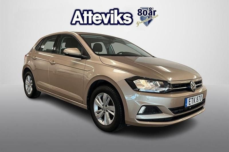Ljusbrun (brun) Begagnad 2018 VW Polo Halvkombi | 154 900 kr (Marknadspris) - Bild 1/4