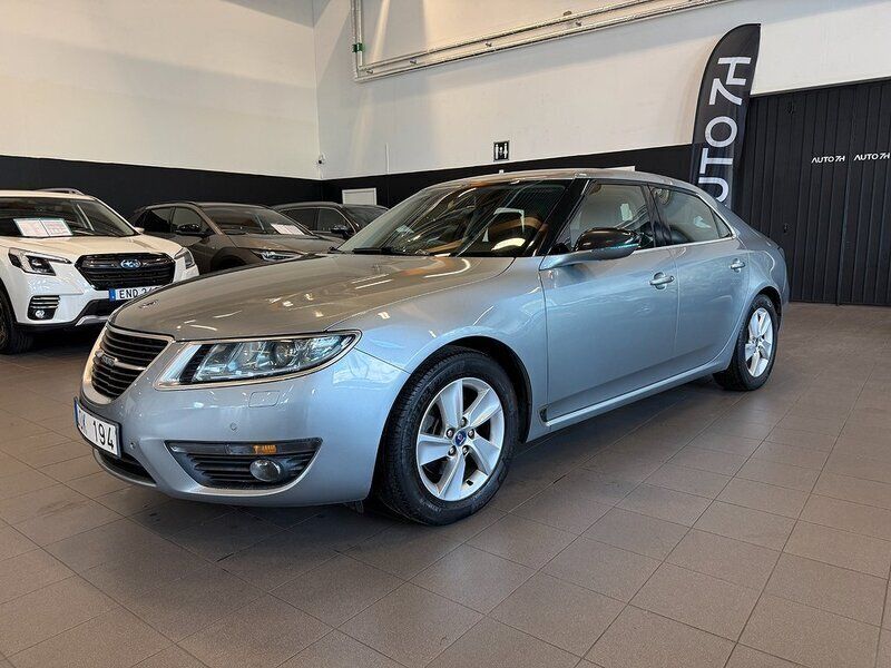 Grå Begagnad 2011 Saab 9-5 Vector Sedan | 89 900 kr (Bra pris) - Bild 1/4