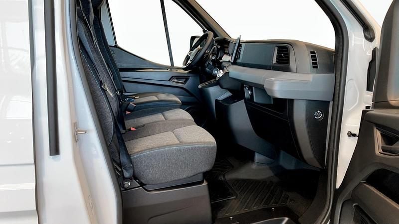 Begagnad Renault Master 150 HK (110 kW) 2025 Vit (white) Van