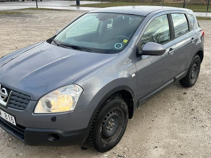 Begagnad 2008 Nissan Qashqai SUV | 35 000 kr (Bra pris) - Bild 1/4