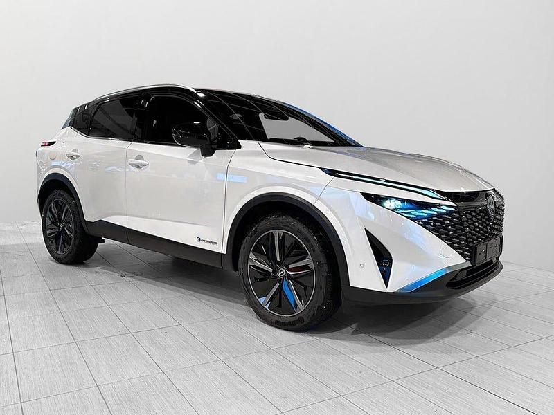 Ny Nissan Qashqai Tekna 190 HK (139 kW) 2025 Magnetic blue m svart tak SUV