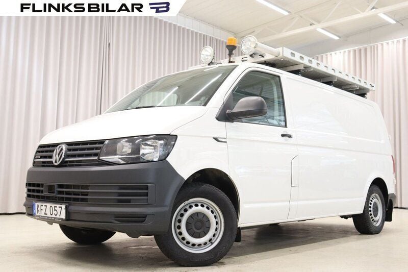 Vit Begagnad 2017 VW T6 Van | 209 900 kr (Bra pris) - Bild 1/4