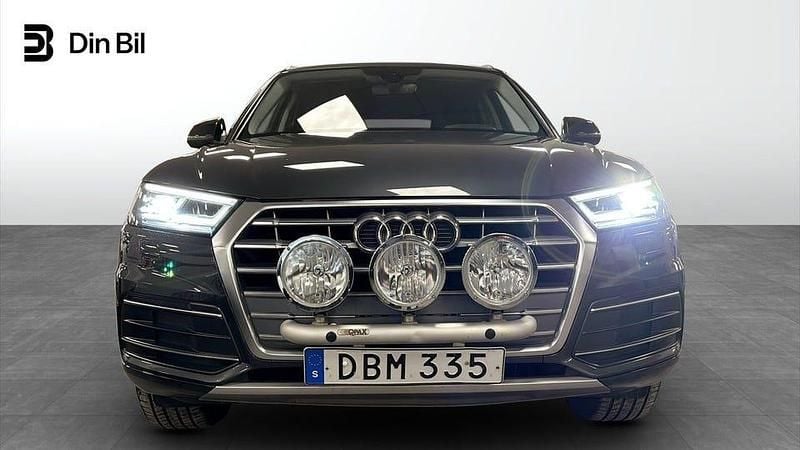 Begagnad Audi Q5 Proline 190 HK (139 kW) 2017 Grå SUV