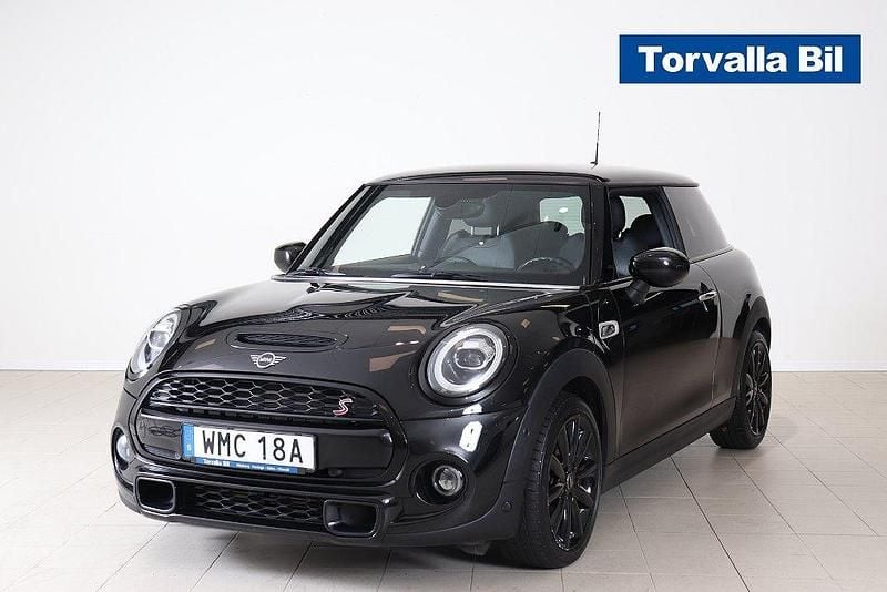 Svart Begagnad 2019 Mini Cooper S Chili Halvkombi | 189 900 kr (Bra pris) - Bild 1/4