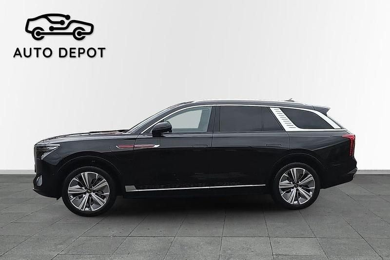 Begagnad Hongqi E-HS9 405 kW (551 HK) 2022 Vit SUV