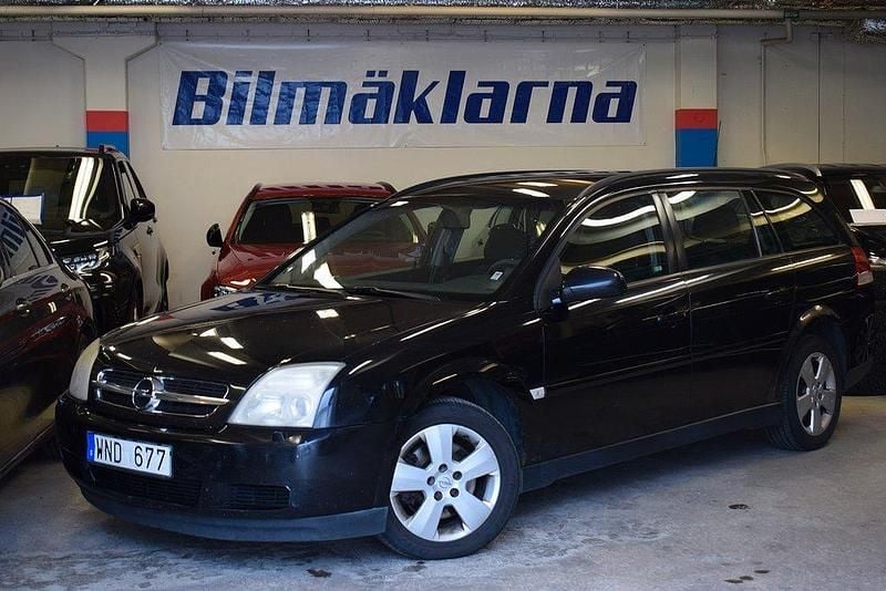 Svart Begagnad 2004 Opel Vectra S Kombi | 19 900 kr (Bra pris) - Bild 1/4