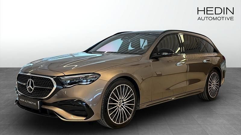 Svart Begagnad 2025 Mercedes E300 AMG line Kombi | 734 900 kr - Bild 1/4