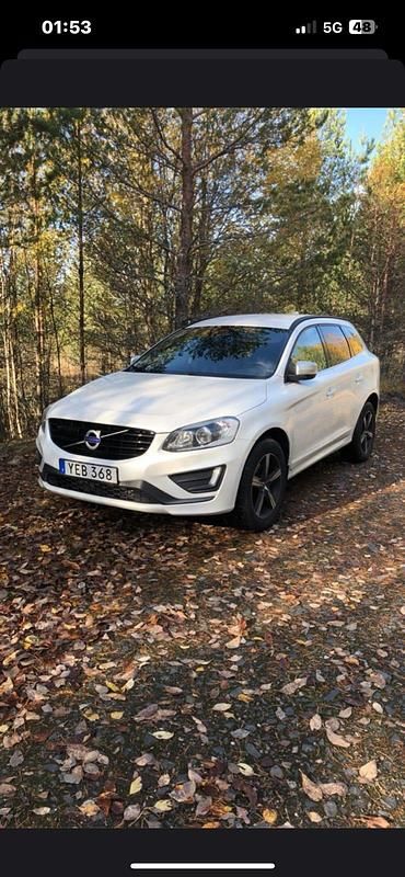 Begagnad 2017 Volvo XC60 SUV | 190 000 kr (Bra pris) - Bild 1/4