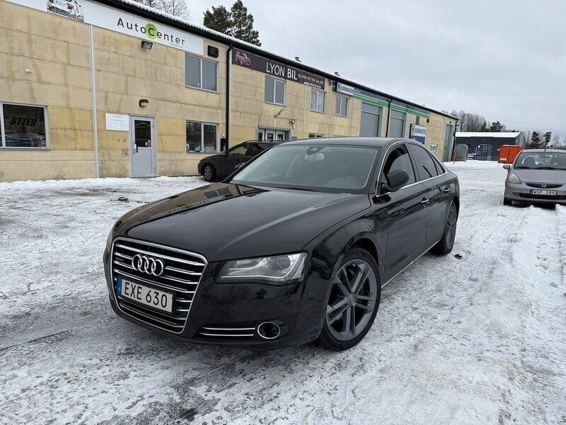 Svart Begagnad 2010 Audi A8 Sedan | 239 900 kr - Bild 1/4