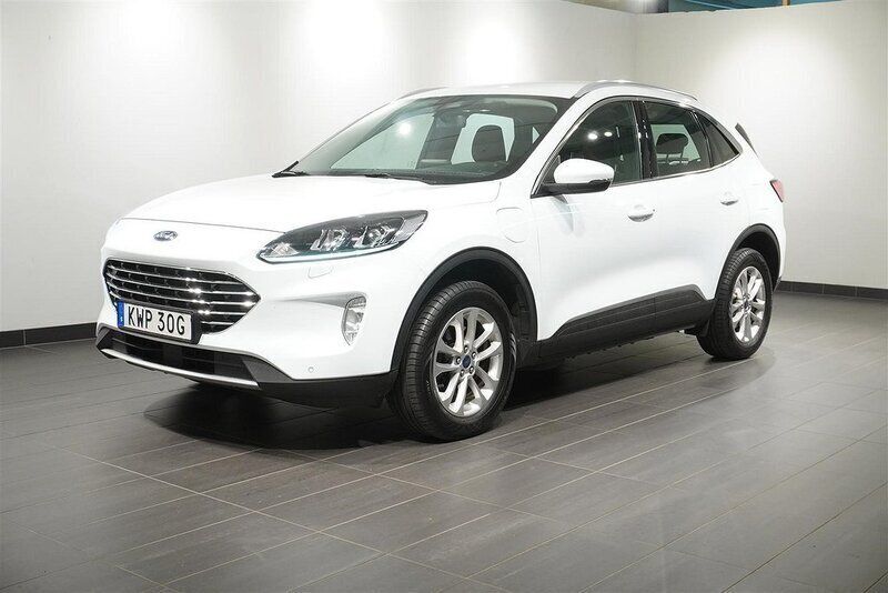 Vit (chrome blue ny6) Begagnad 2022 Ford Kuga Titanium SUV | 249 900 kr (Bra pris) - Bild 1/2