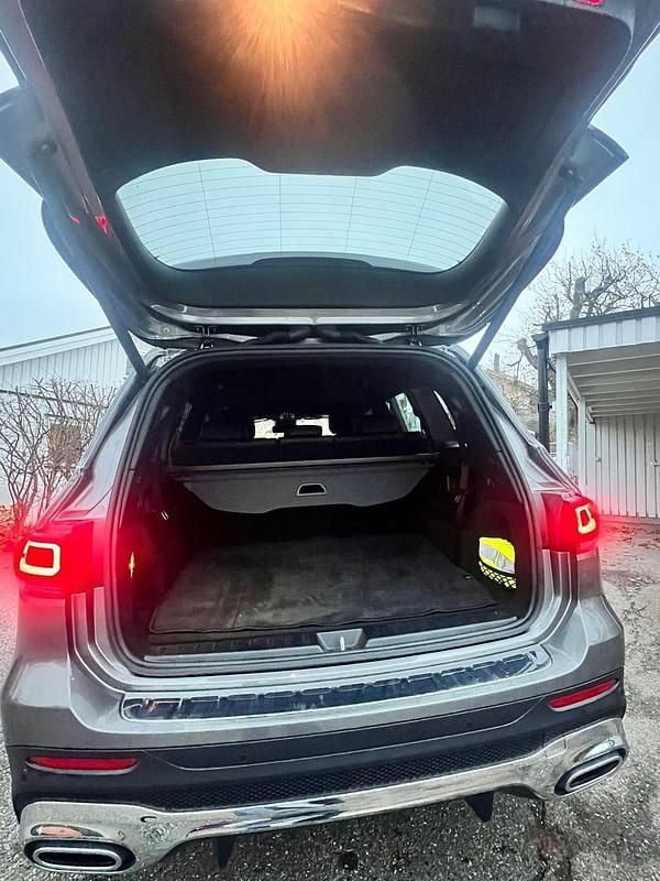 Begagnad Mercedes GLB200 150 HK (110 kW) 2021 SUV