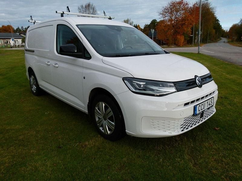Vit Begagnad 2021 VW Caddy Maxi Minibuss | 249 000 kr (Marknadspris) - Bild 1/4