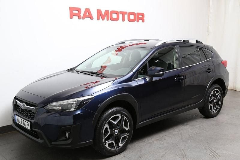 Mörkblå Begagnad 2018 Subaru XV SUV | 219 800 kr (Marknadspris) - Bild 1/3