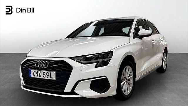 Ibisvit Begagnad 2023 Audi A3 Proline Sedan | 229 000 kr (Bra pris) - Bild 1/4