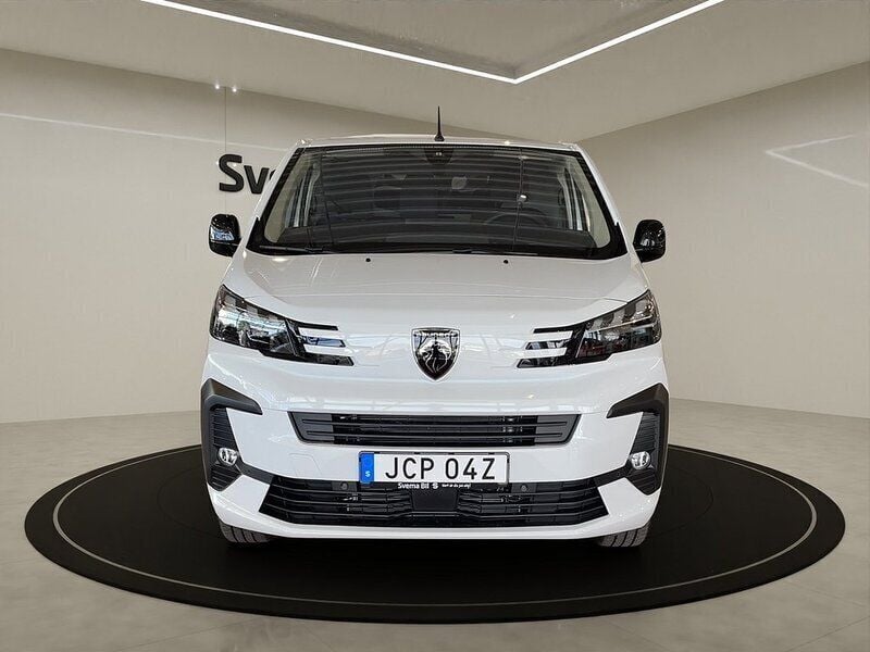 Begagnad Peugeot e-Expert 100 kW (136 HK) 2024 Vit Van