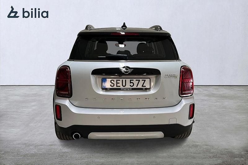 Begagnad Mini Cooper Countryman Essential 125 HK (91 kW) 2020 Silver SUV