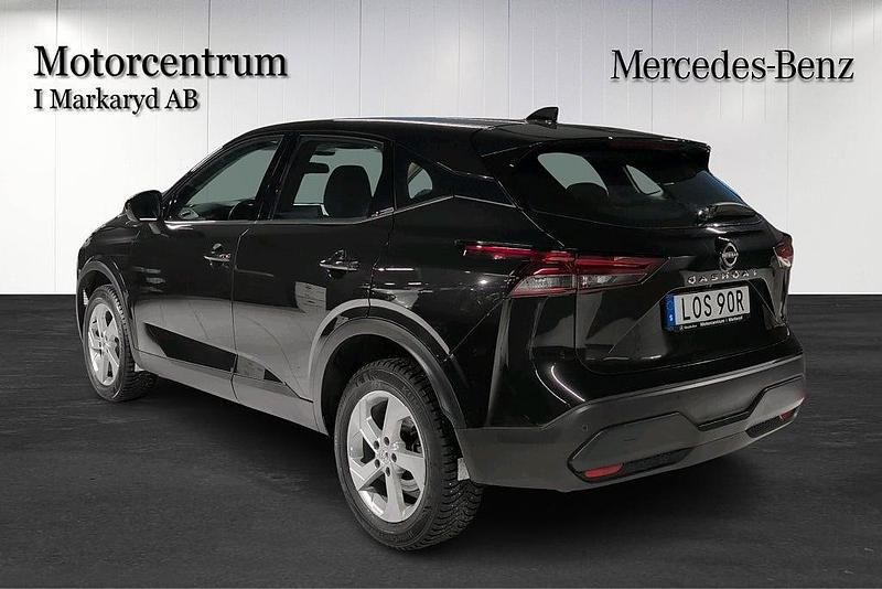Begagnad Nissan Qashqai 158 HK (116 kW) 2022 Svart SUV